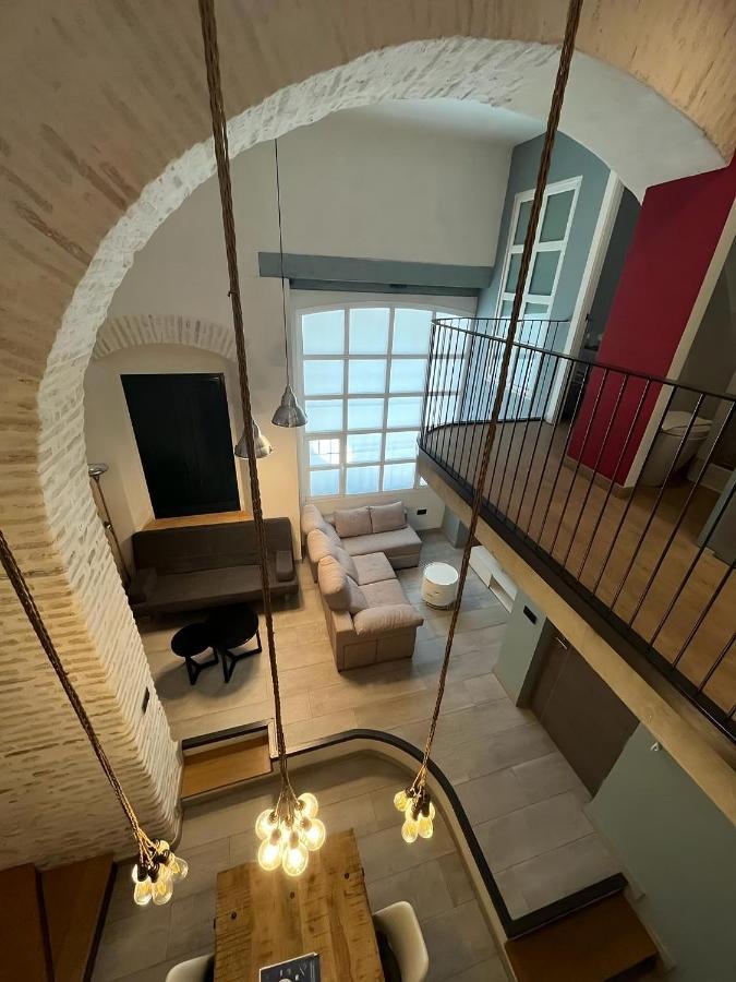 Apartamentos Living Sevilla Centro Maestranza Eksteriør billede